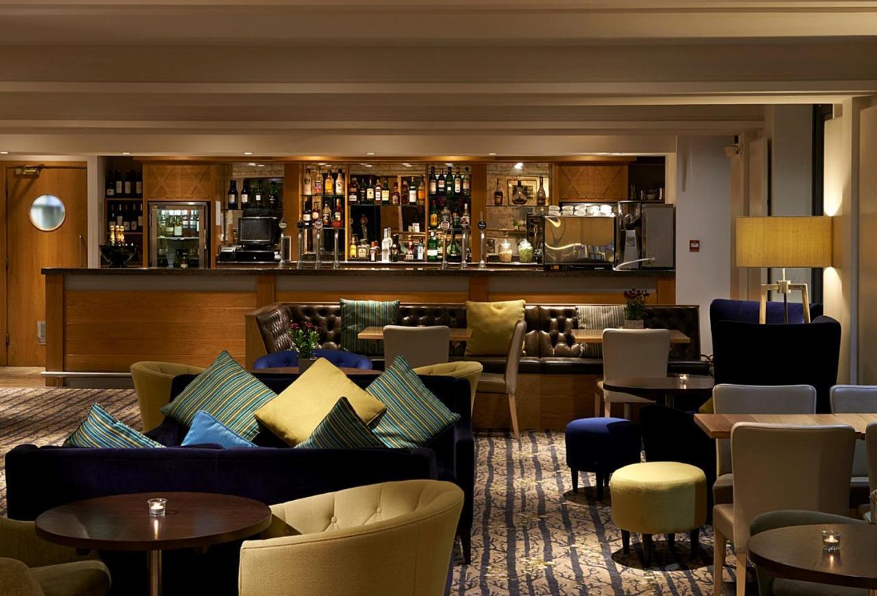 Foxhills Club & Resort Ottershaw Екстер'єр фото