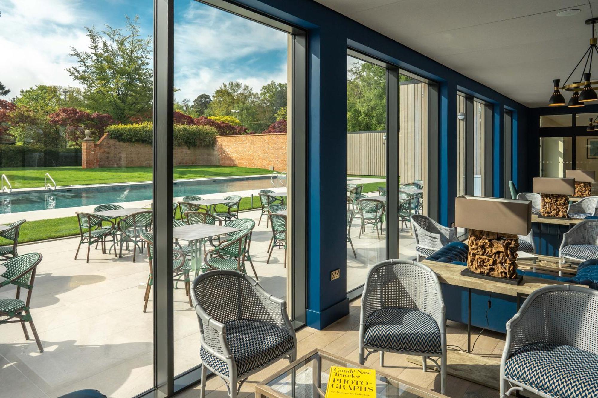 Foxhills Club & Resort Ottershaw Екстер'єр фото
