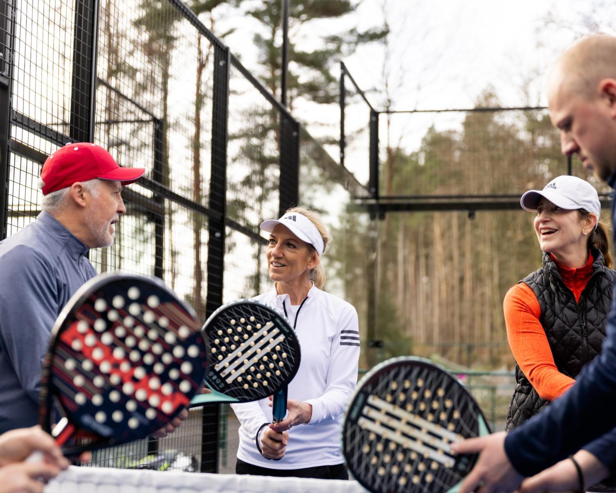Foxhills Club & Resort Ottershaw Екстер'єр фото